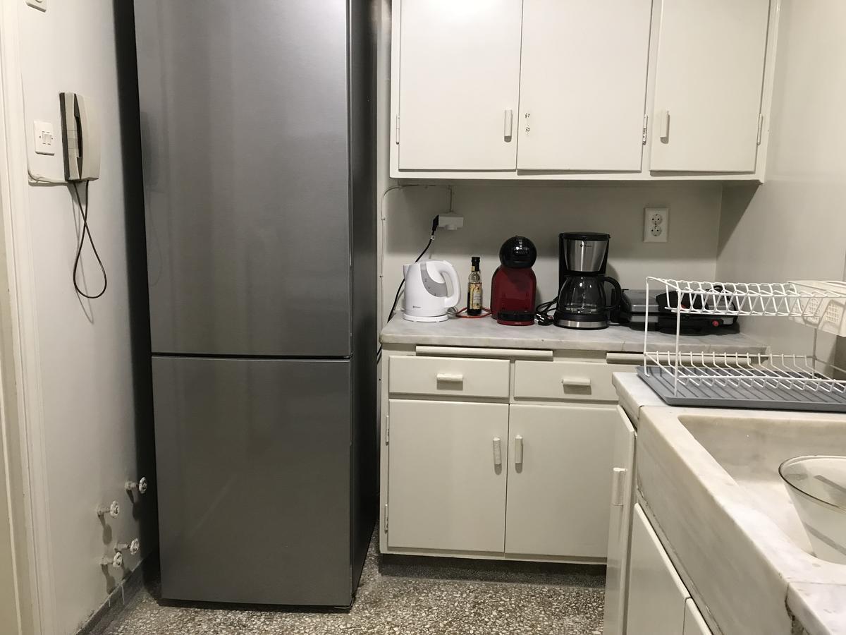 Victoria Queens Paradise Apartments Атина Екстериор снимка