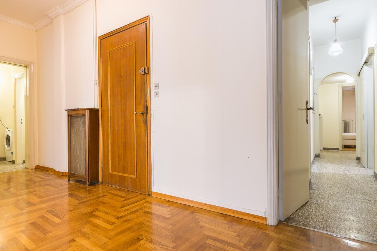 Victoria Queens Paradise Apartments Атина Екстериор снимка