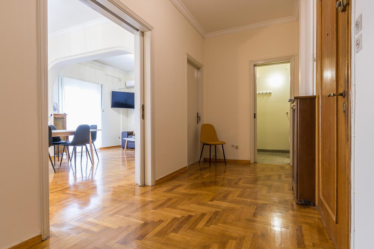 Victoria Queens Paradise Apartments Атина Екстериор снимка