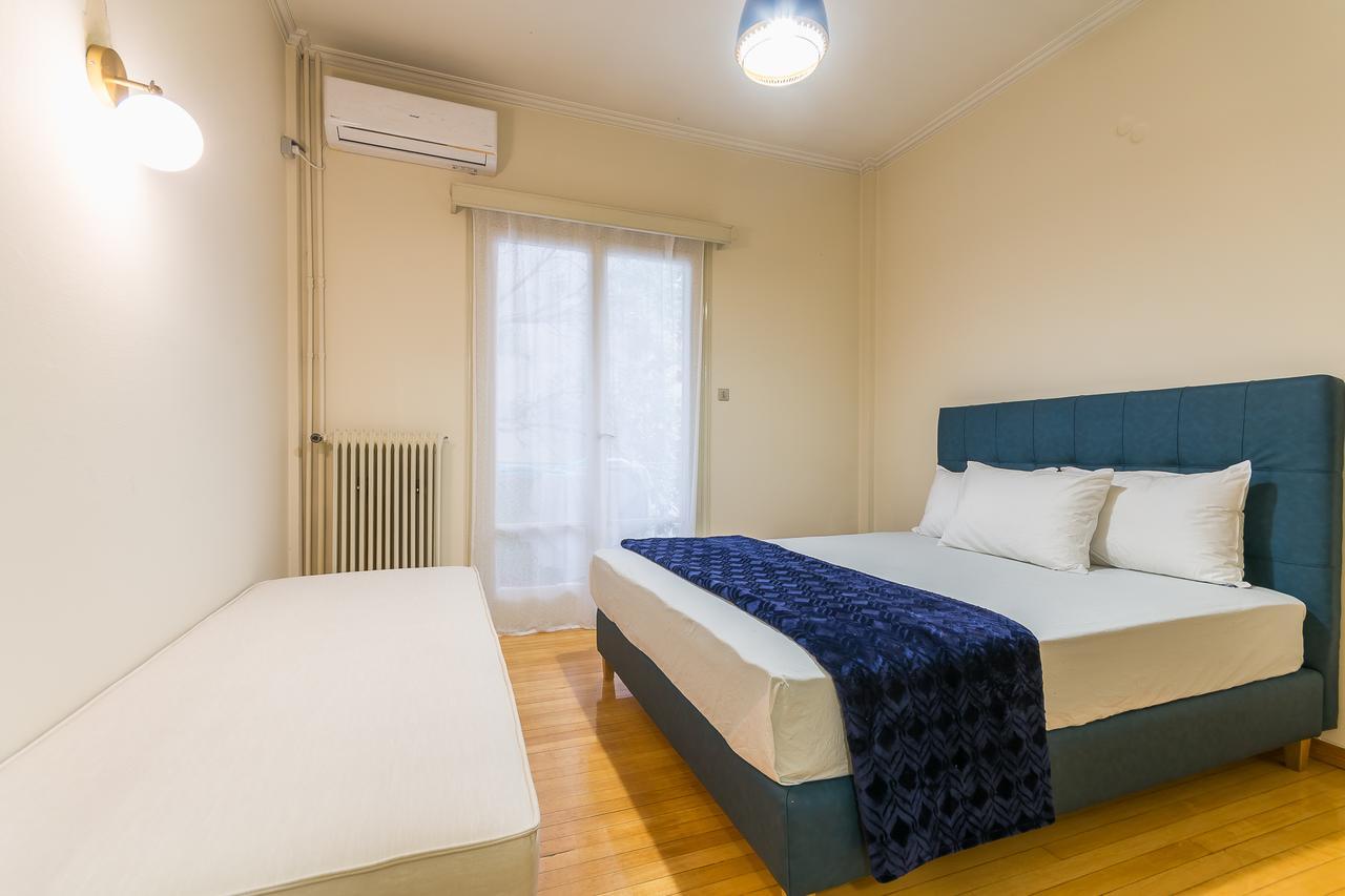 Victoria Queens Paradise Apartments Атина Екстериор снимка
